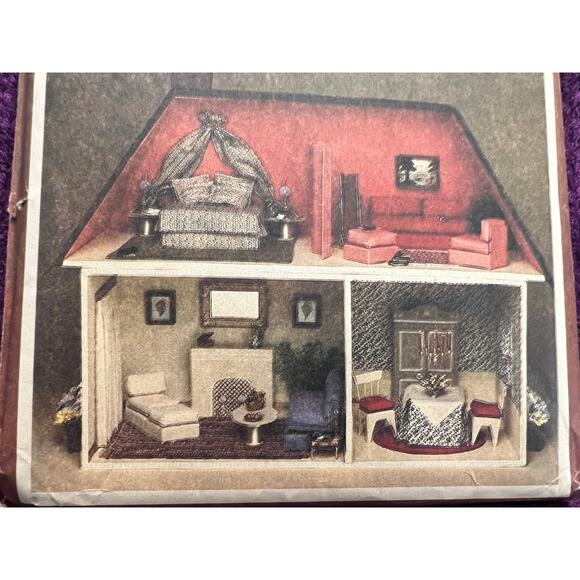 Simplicity sewing pattern 9821 doll house and furnishings - Picture 2 of 6